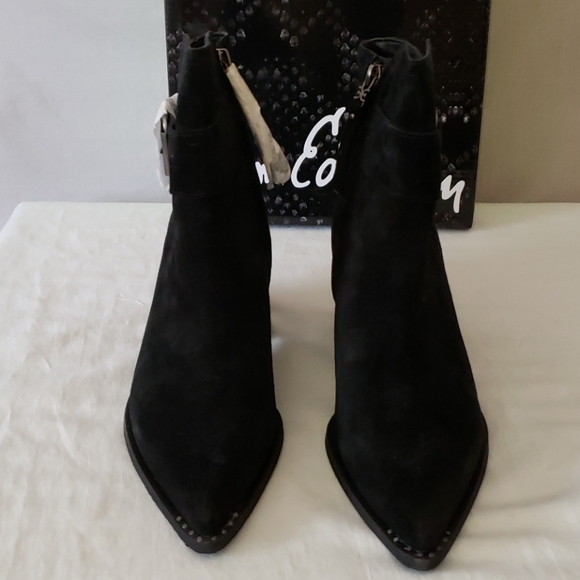 New-Sam Edelman Black Suede Buckle Bootie - Picture 4 of 8